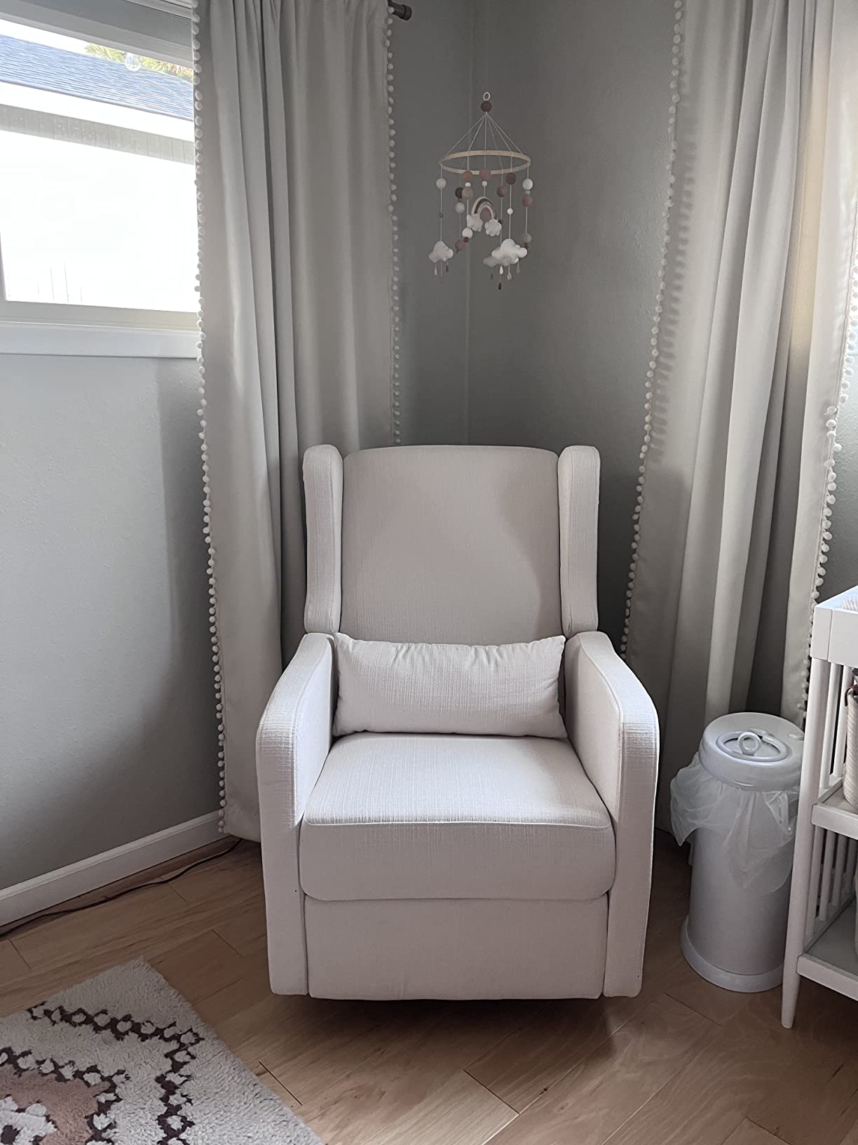 Carter's by DaVinci Arlo Recliner, Cozy Cream customer photo 1