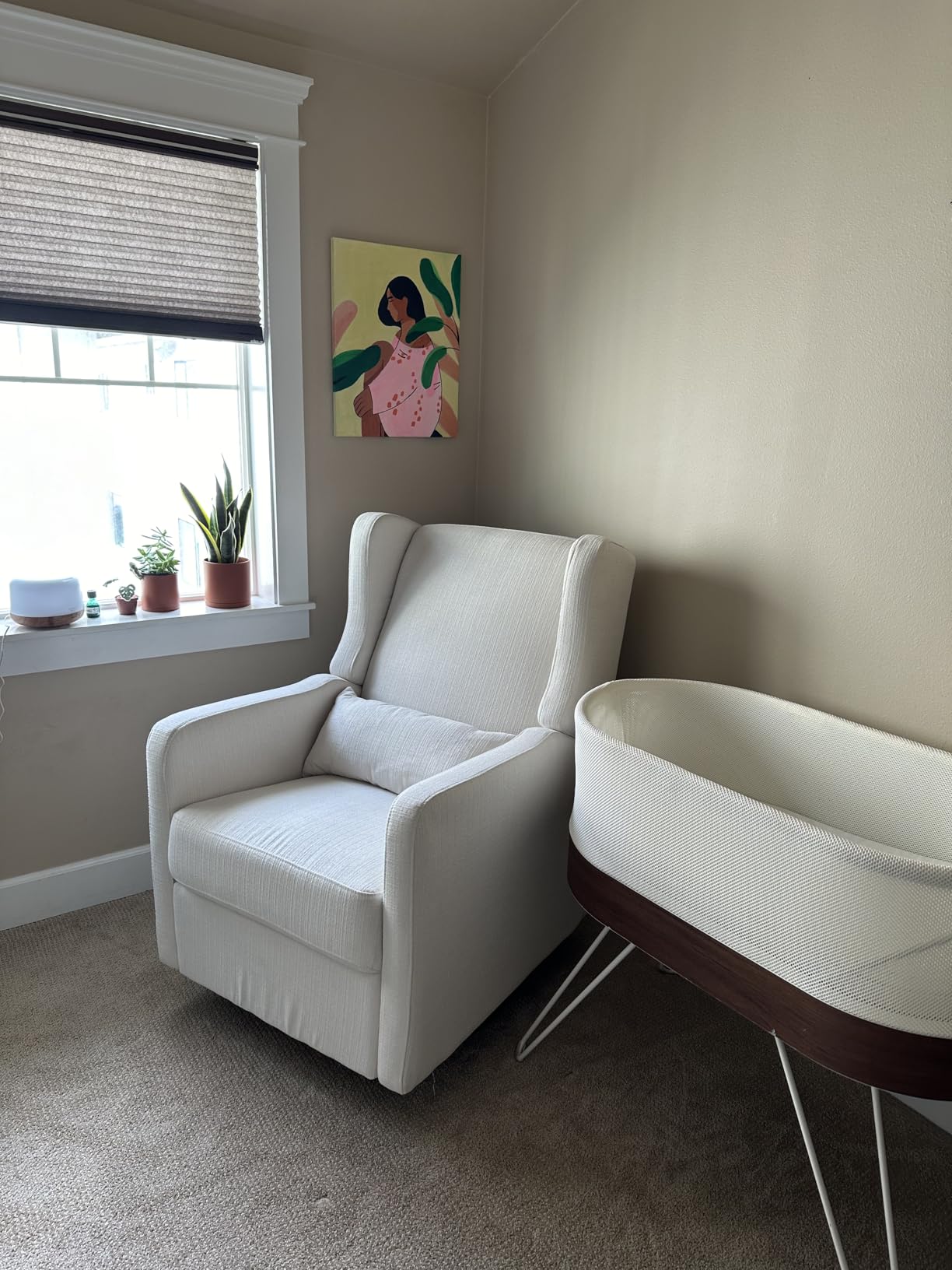 Carter's by DaVinci Arlo Recliner, Cozy Cream customer photo 2