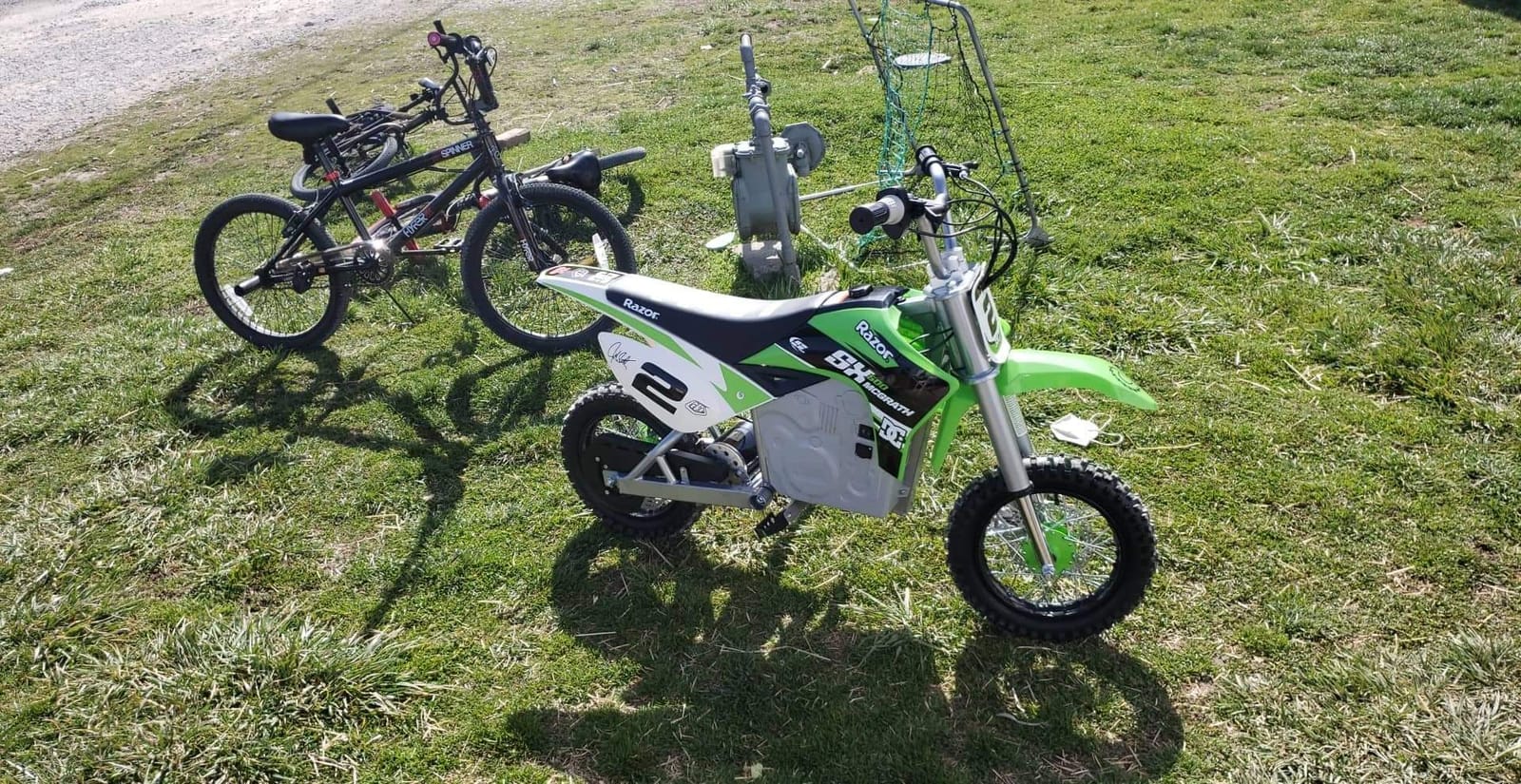 Dirt Rocket SX500 eBike | Electric Motorcycle | Iconic Wheeled Ride-On For Kids Age 14+ | High Performance Suspension | 500W/36V Motor | Up To 15 MPH, 40 Mins; 175 Lbs customer photo 2