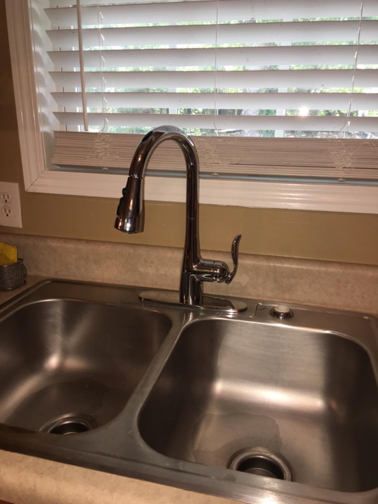 Moen 7594EVC Arbor Smart Faucet Touchless Pull Down Sprayer Kitchen Faucet with Voice Control and Power Boost, Chrome customer photo 1