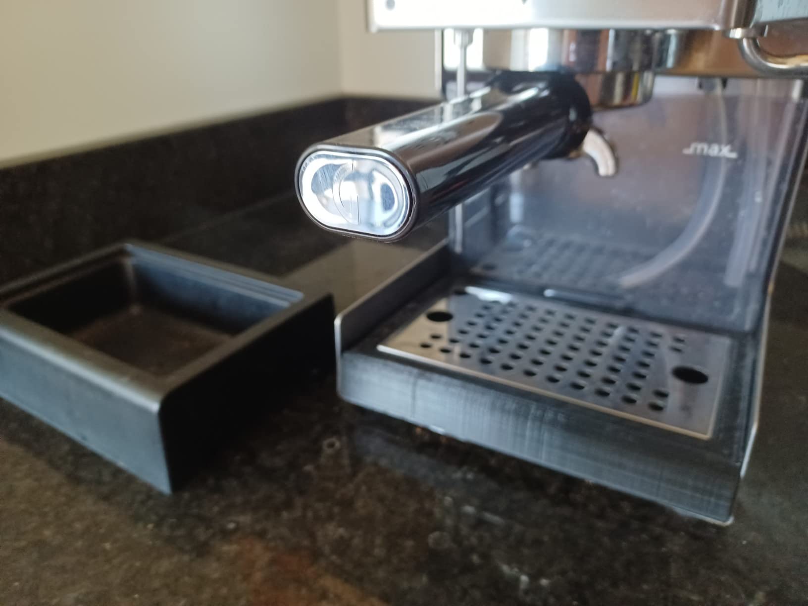 Gaggia RI9380/51 Classic Evo Pro Espresso Machine, Industrial Grey, Small customer photo 1
