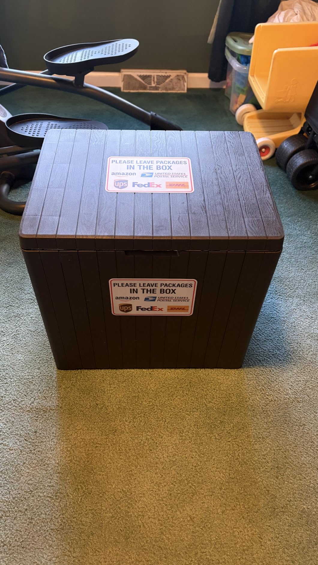Keter City 30 Gallon Resin Outdoor Storage Box and Patio Furniture Side Table for Pool and Garden Accessories, Brown customer photo 1