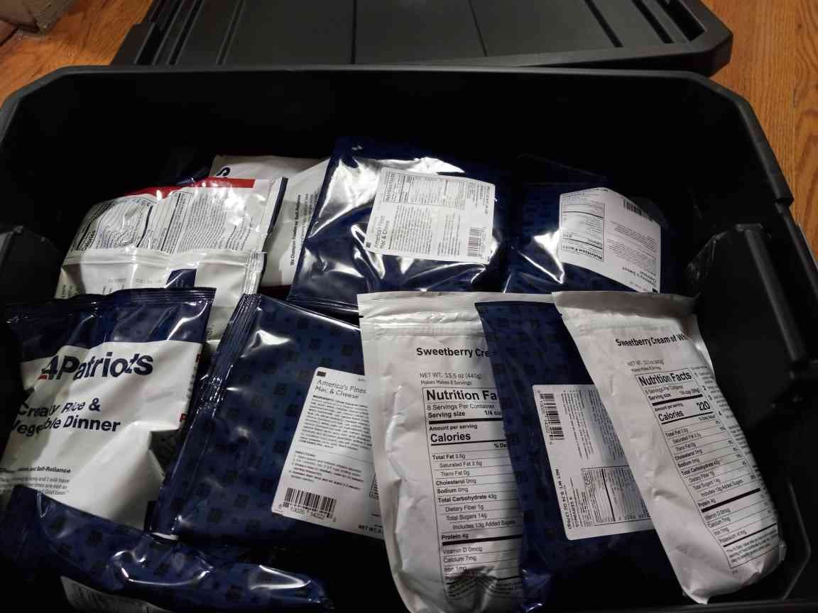 4Patriots 4-Week Survival Food Kit: Emergency Food Supply Designed to Last 25 Years, 192 Servings customer photo 1