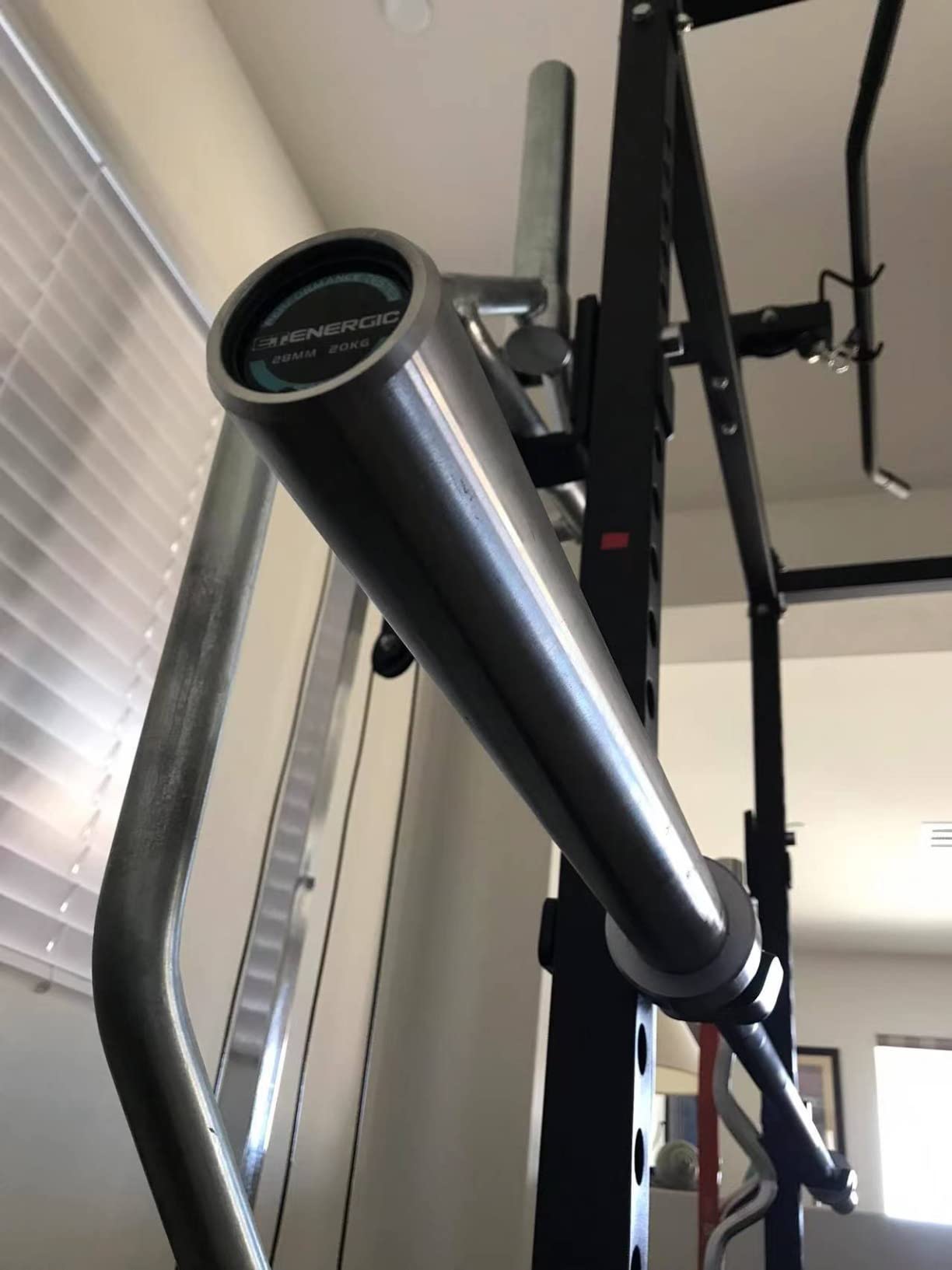 7FT Alloy Steel Olympic Barbell, 1500LB 45LB, 205,000 PSI alloy steel bar with 8 needle bearings, bushings, 1.2mm knurling, hard chrome finish customer photo 2