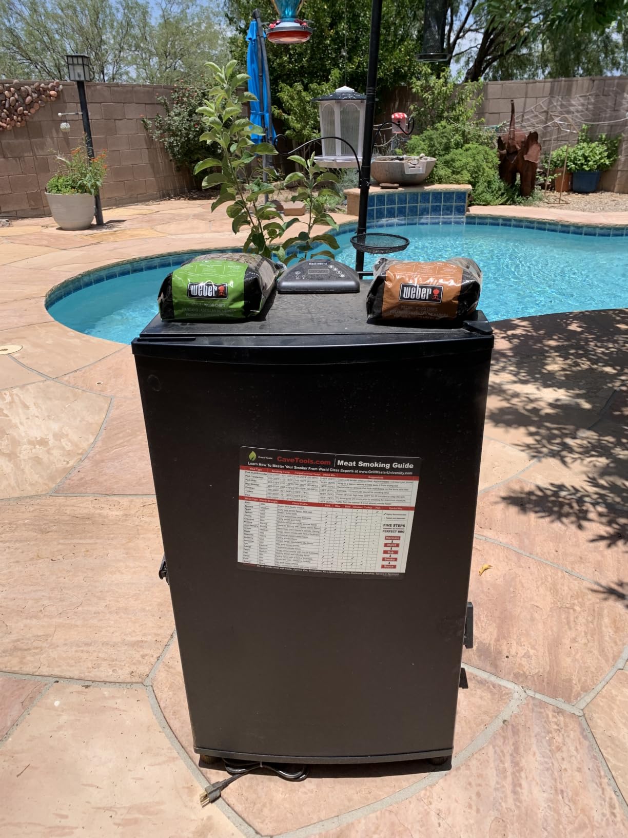 Masterbuilt® 40-inch Digital Electric Vertical BBQ Smoker with Side Wood Chip Loader, Chrome Smoking Racks and 970 Cooking Square Inches in Black, Model MB20072918 customer photo 1