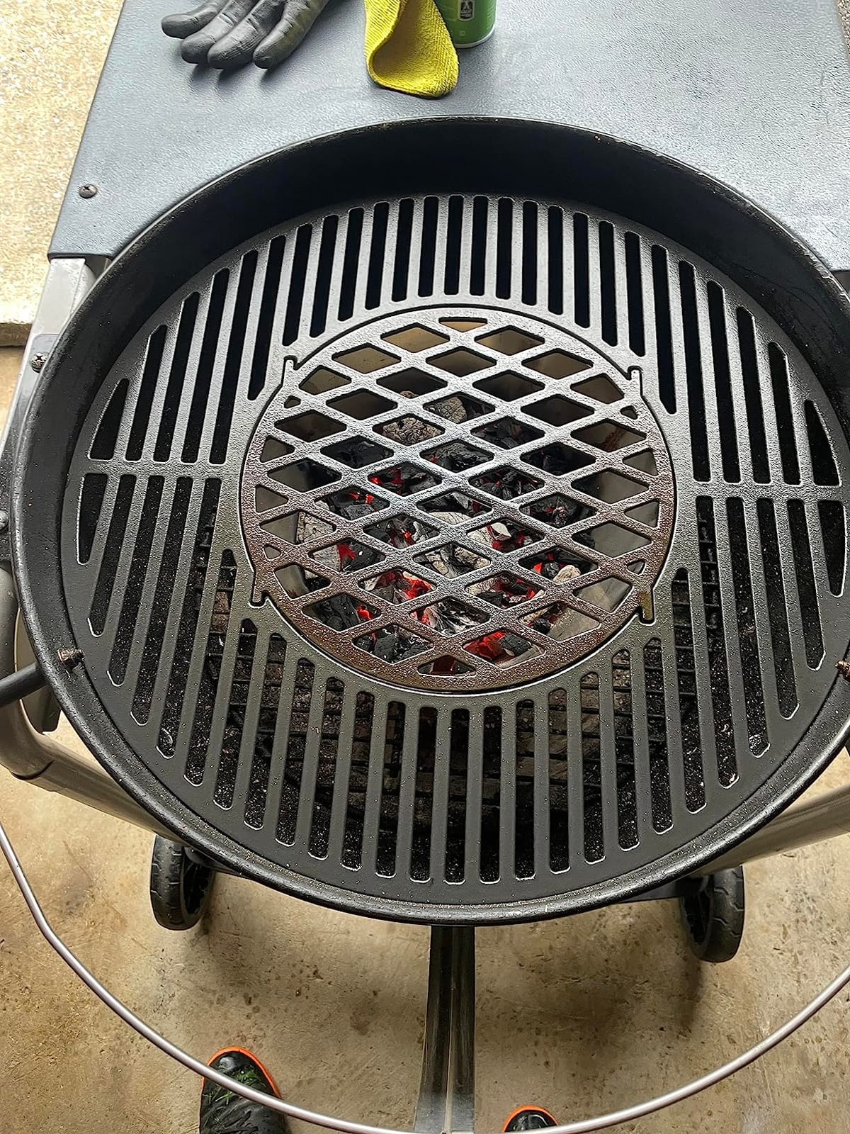 onlyfire 2-in-1 Cast Iron Grill Grate Replacement Weber Gourmet BBQ System | For Weber 22-inch Kettle Charcoal Grills customer photo 1
