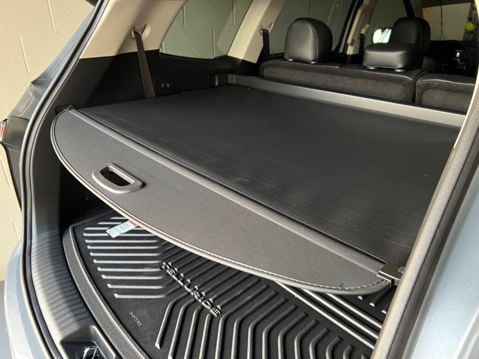 Retractable Cargo Security Shade Cover Compatible with Kia Telluride 2020-2025 Black Privacy Screen Rear Storage Waterproof Luggage Shield customer photo 2