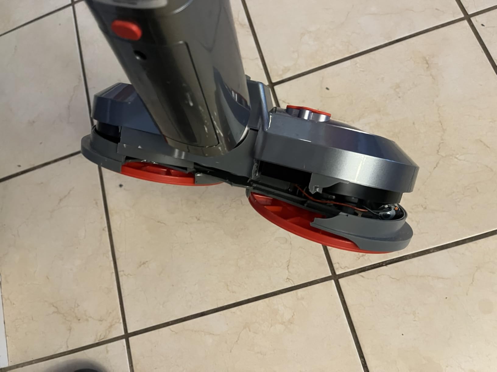 VMAI Electric Mop with Detachable Battery & 300ml Water Tank customer photo 1