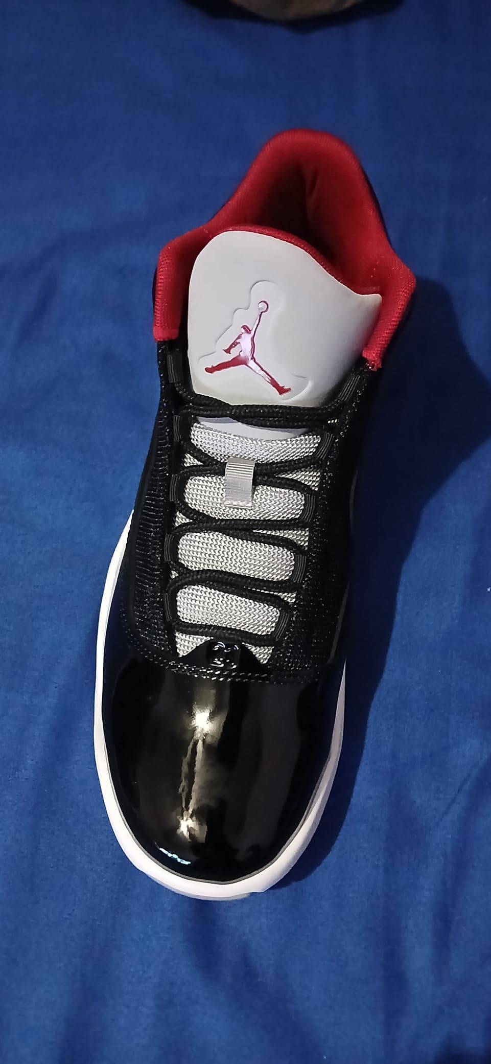 Nike Men's Jordan Max Aura 2 Basketball Shoe customer photo 2
