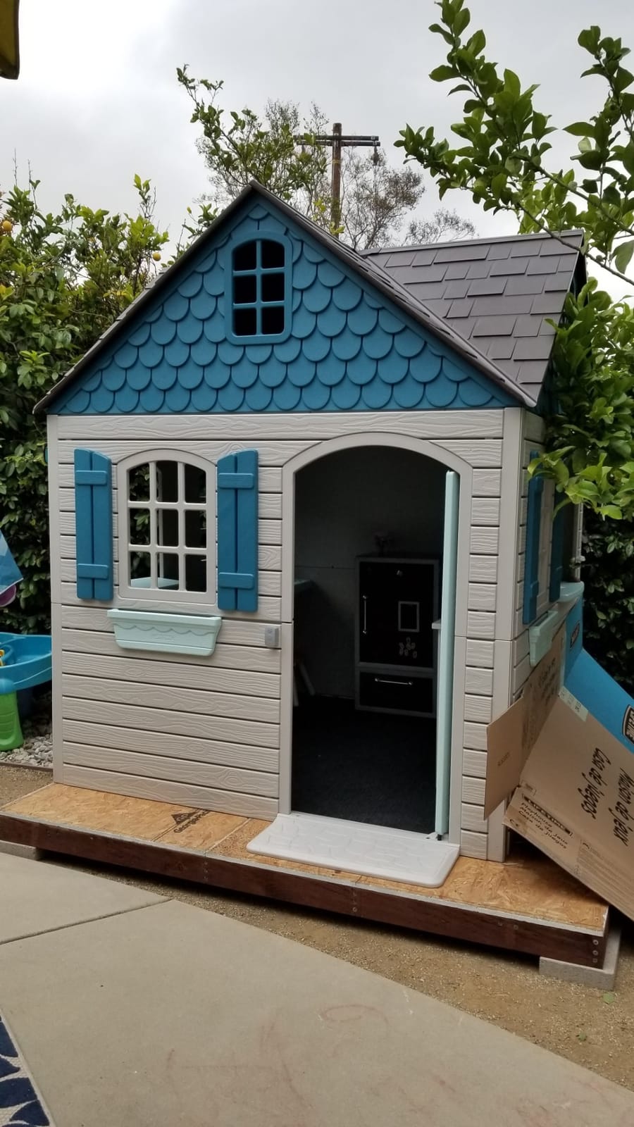 Lifetime Heavy Duty Plastic Outdoor Playhouse, 6ft x 6ft x 7 ft Tall, Beige & Blue customer photo 1