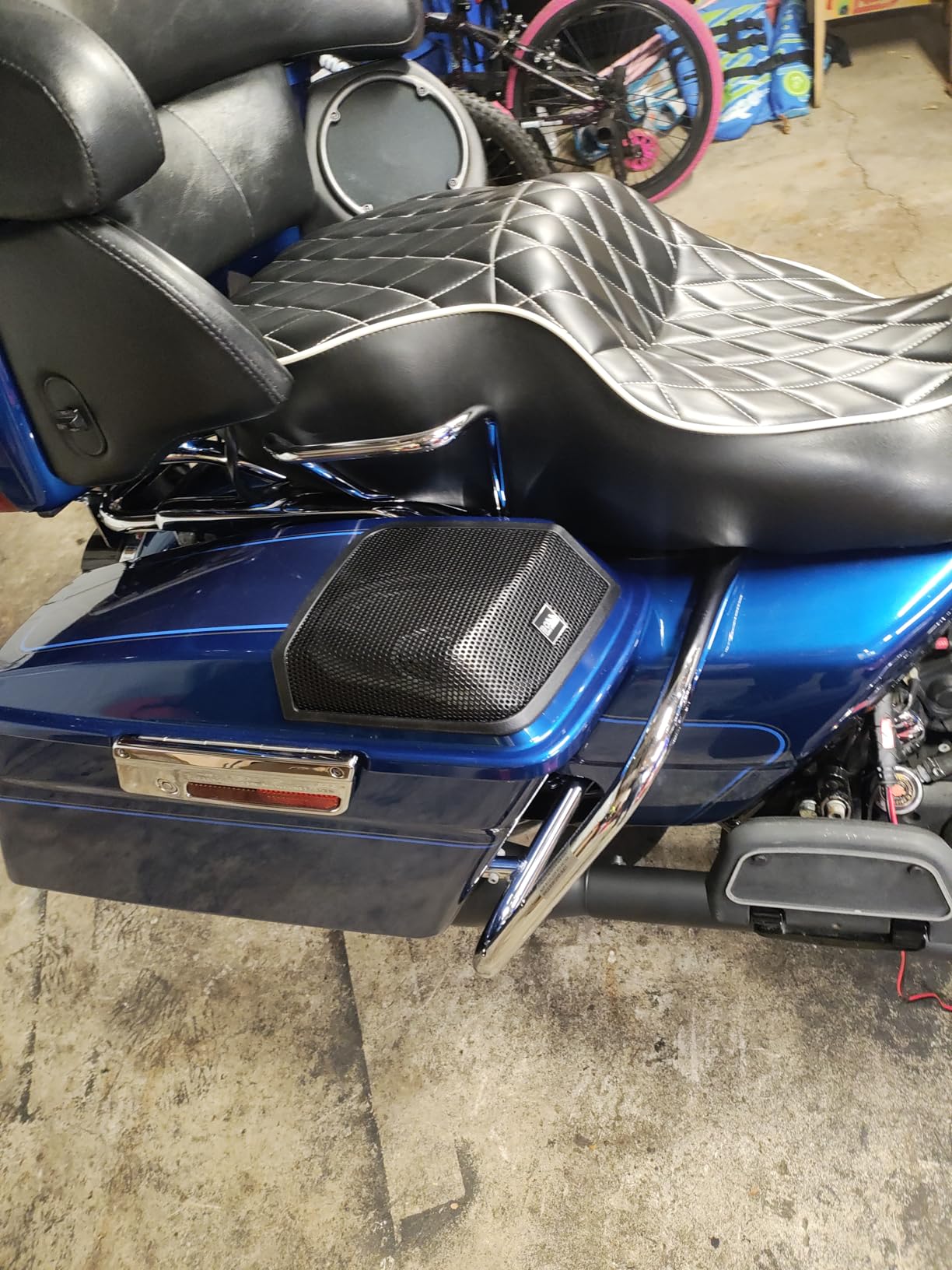 BOSS Audio Systems BHD98 Harley Davidson 6 x 9 Inch Saddlebag Speaker Kit - Fits Select 1998-2013 Road Glide and Street Glide Motorcycles, 300 Watts of Power Per Pair, Full Range, 2 Way, Sold in Pairs customer photo 1