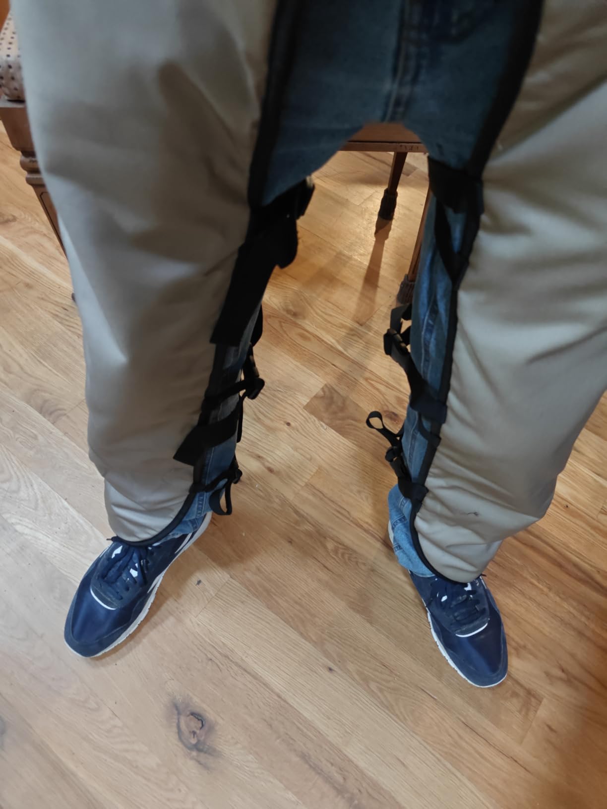 Chainsaw Chaps Apron 8-Layer Wrap for Men/Women Loggers Forest Workers Protective Chain Saw Pants Adjustable customer photo 1