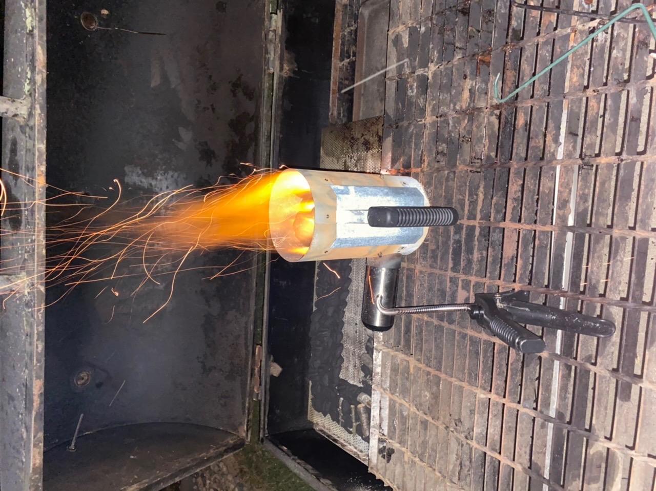 BBQ Dragon Chimney of Insanity XL Charcoal Starter - Field & Stream Best Overall Charcoal Chimney - Largest Charcoal Chimney Available - Ready-to-Cook Coals in About 3 Minutes with BBQ Dragon Fan customer photo 2