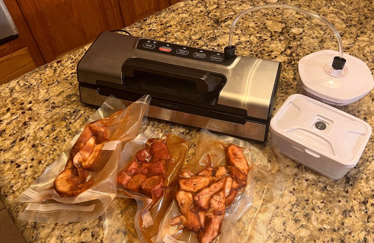 Potane Precision Vacuum Machine,Pro Food Sealer with Built-in Cutter and Bag Storage(Up to 20 Feet Length), Both Auto Manual Options,2 Modes,Includes 2 Bag Rolls 11”x16’ and 8”x16’,Compact Design customer photo 2