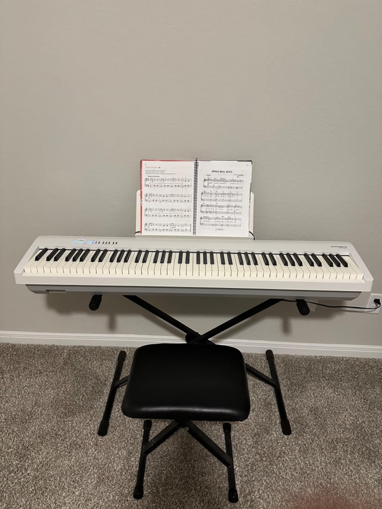 Roland FP-60X | Pro Performance 88-Note Digital Piano | Built-In Powerful Amplifier & Custom Stereo Speakers | Onboard Sound Customization | Curated Tones & FX | Bluetooth & MIDI Connectivity | Black customer photo 2
