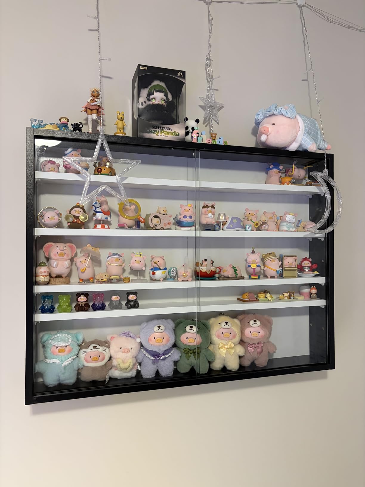 HOMCOM 5-Tier Wall Mounted Display Cabinet Glass Doors White customer photo 1