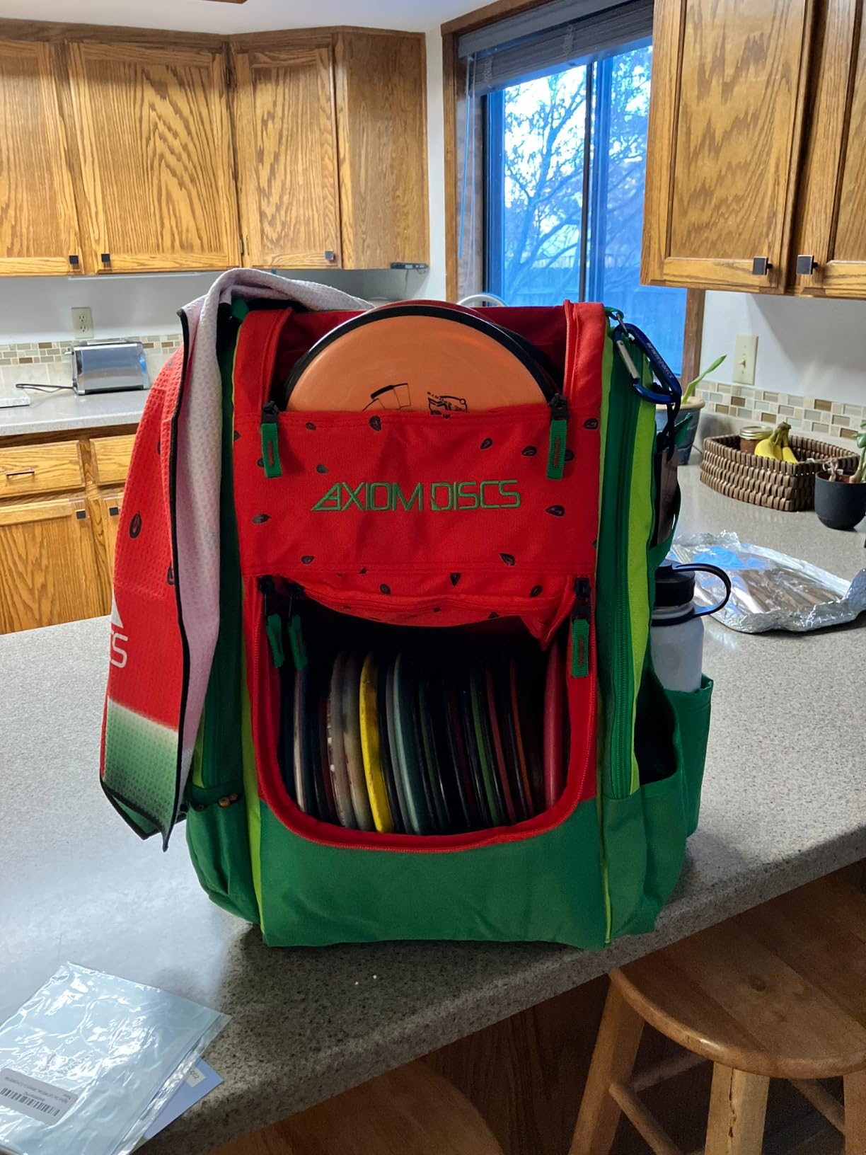 Axiom Discs Voyager Lite Backpack Disc Golf Bag (Choose Your Favorite Color) customer photo 2