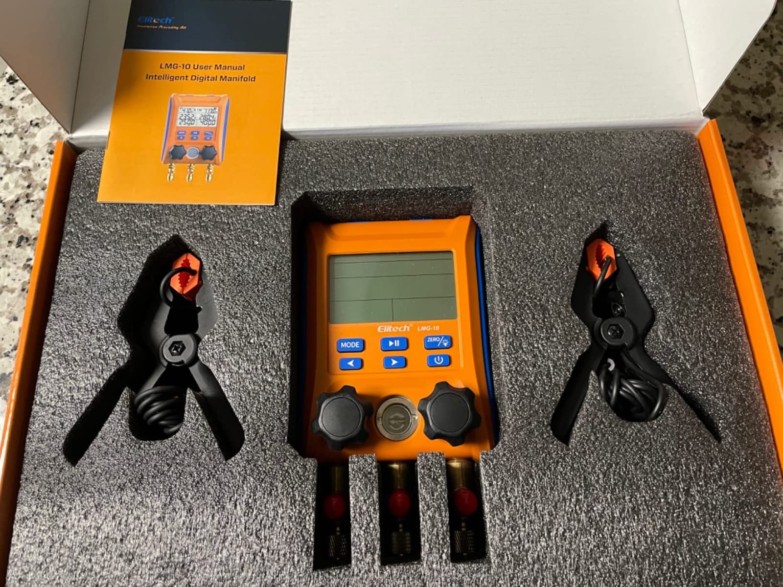 Elitech LMG-10 2-Way HVAC Manifold with Wired Temp Clamps | Wired reliability, Instant dual-temp reading, Rugged field-use design customer photo 1