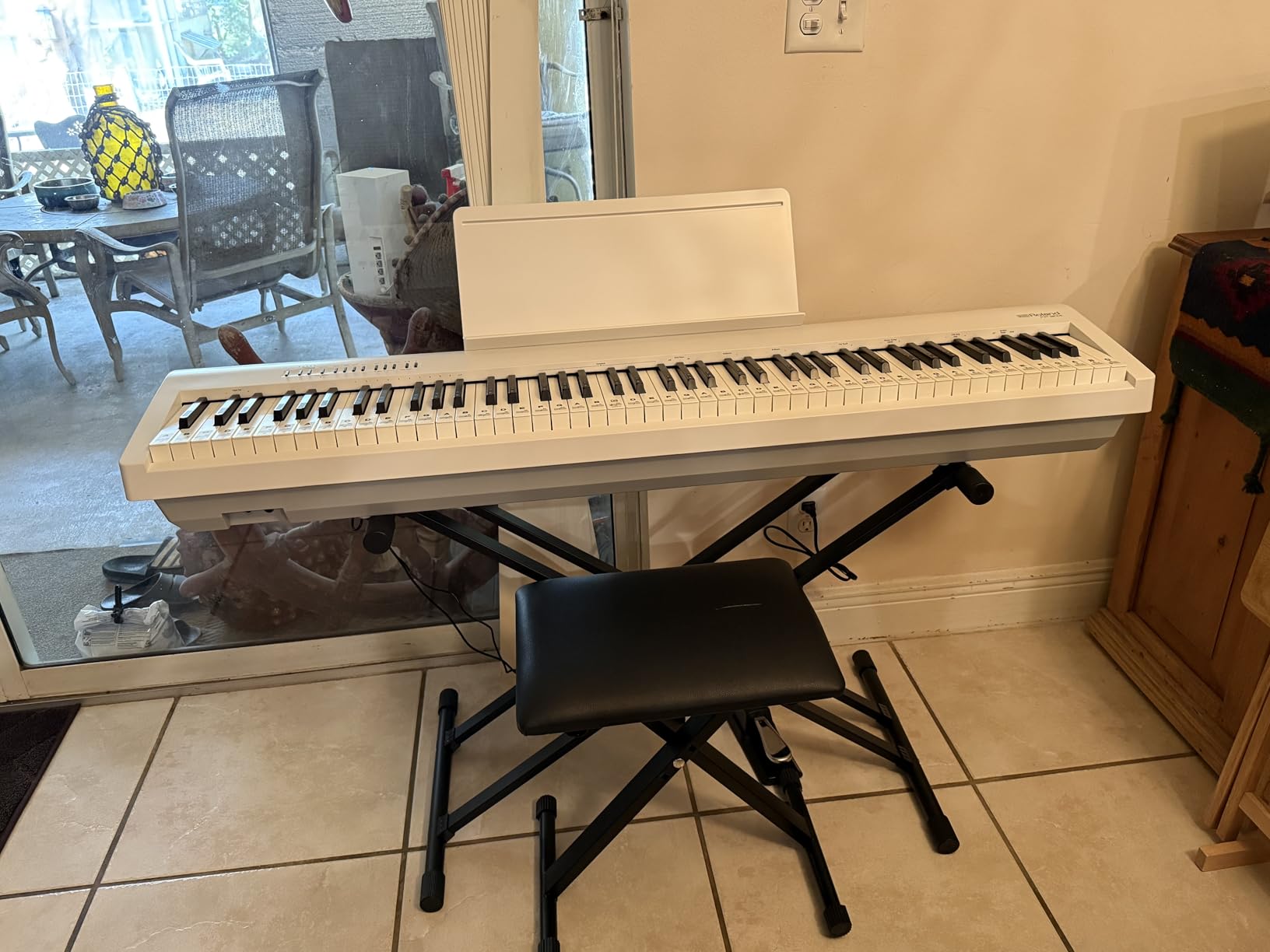 Roland FP-40 88-Key Digital Piano - White customer photo 1