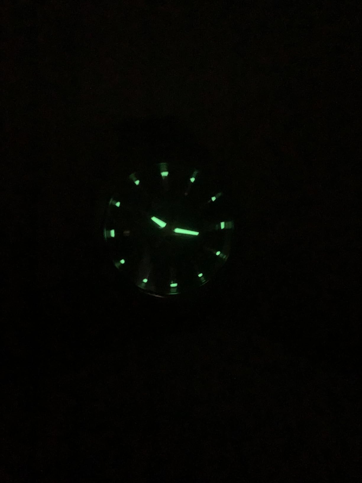 Seiko SUR375 Watch for Men - Essentials - Black Dial with Sunray Finish, Date Calendar, Titanium Case & Bracelet, Sapphire Crystal, and 100m Water Resistant… customer photo 1