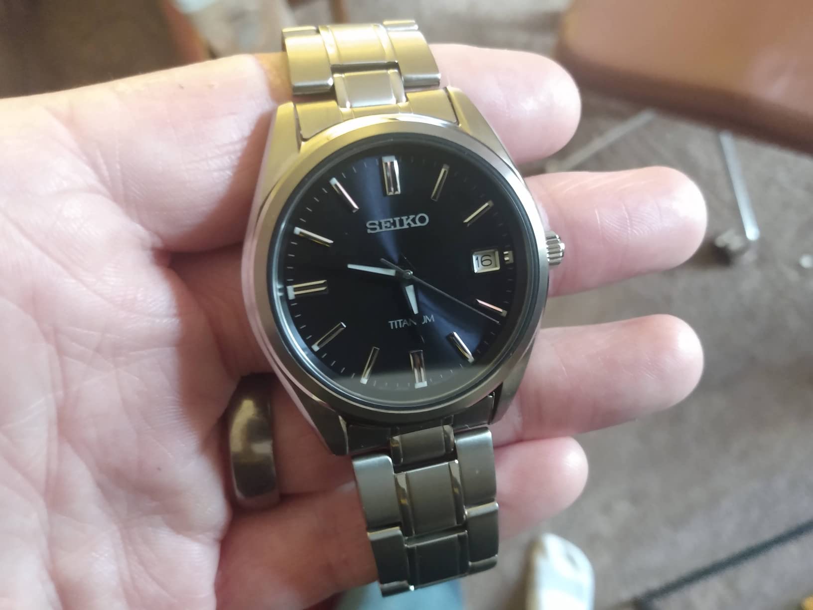 Seiko SUR373 Watch for Men - Essentials - Blue Dial with Sunray Finish, Date Calendar, Titanium Case & Bracelet, Sapphire Crystal, and 100m Water Resistant customer photo 2