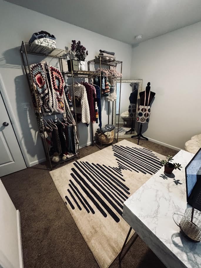 VIPEK V5 Heavy Duty Clothes Rack, Freestanding Modular Closet System, Black customer photo 1