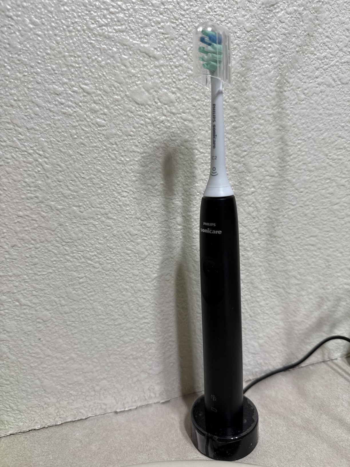 Philips Sonicare 4100 Rechargeable Electric Toothbrush, 1 Brush Head, Black customer photo 2