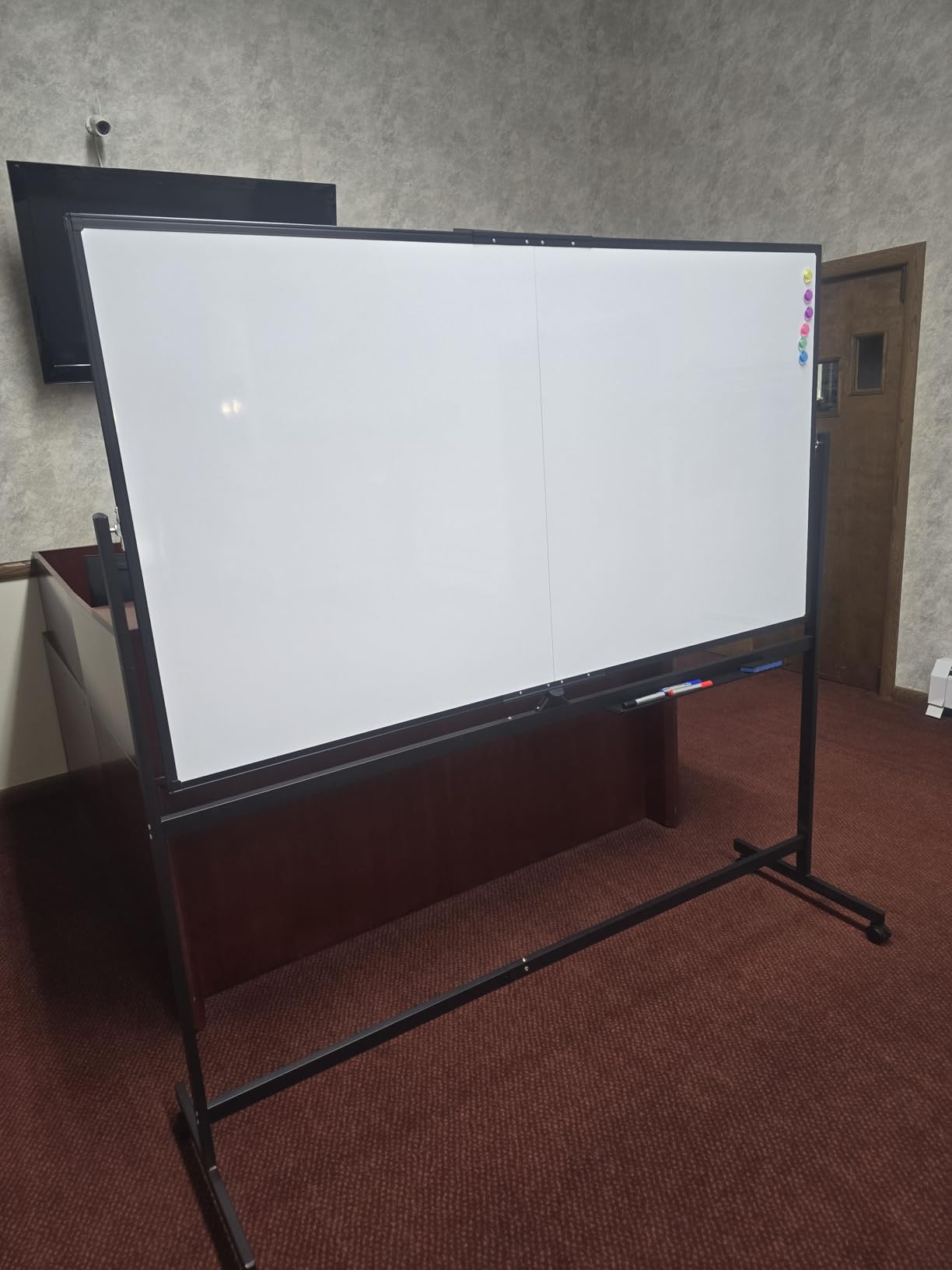 Maxtek Rolling Whiteboard 72x40 Large Magnetic White Board on Wheels Black customer photo 2