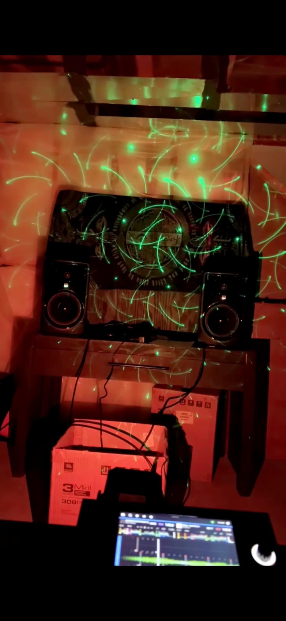 Enjoyedled DJ Disco Stage Party Lights with Northern Laser Light Effect customer photo 2