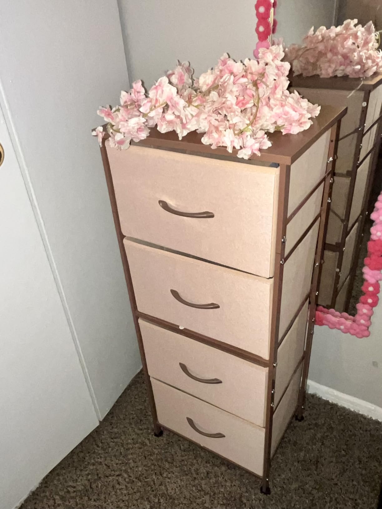 WLIVE Small Dresser Nightstand for Bedroom, 4 Drawers, Rustic Brown customer photo 1