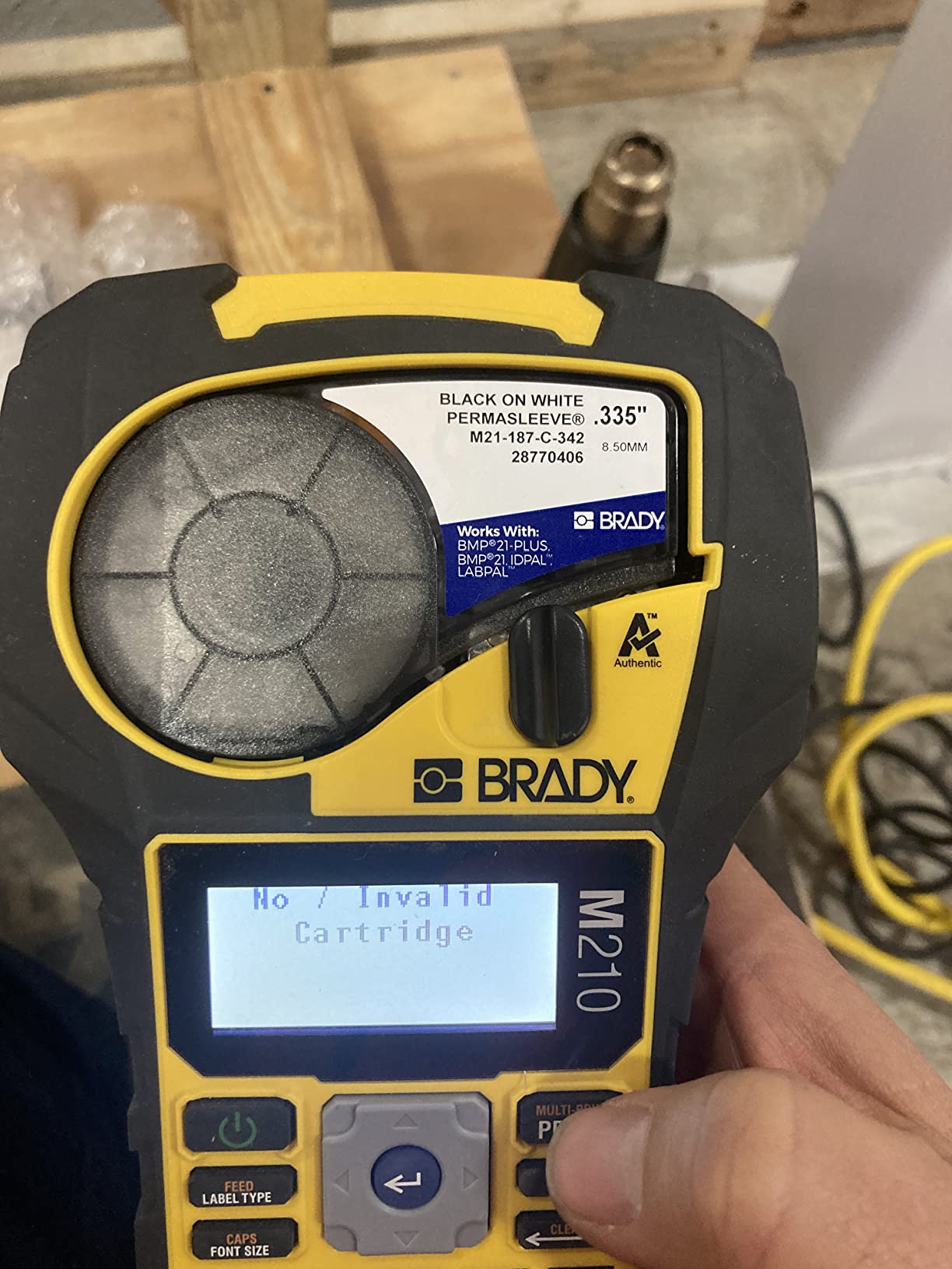 Brady M210 Portable Label Printer Kit (M210-KIT), Yellow/Black customer photo 2