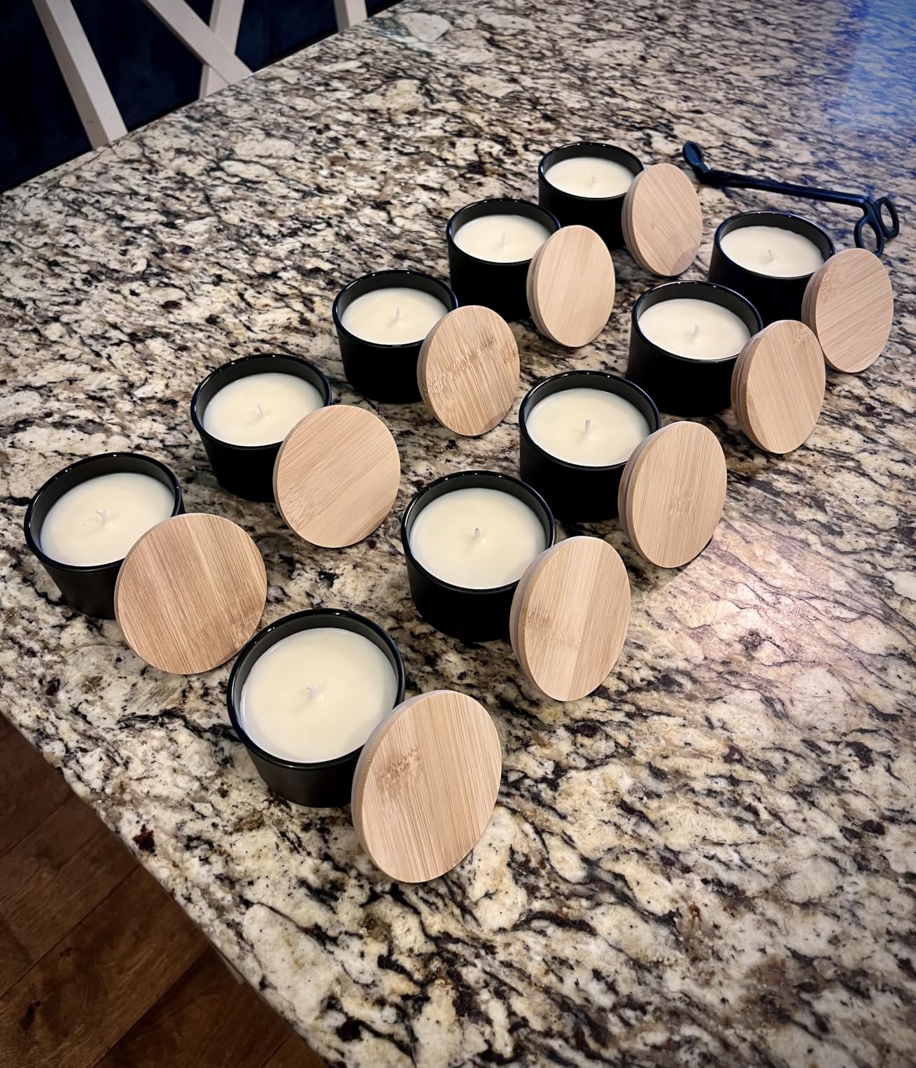 Hearth & Harbor Organic Candle Wax, Pure Soy Wax for Candle Making, 10 lbs customer photo 2