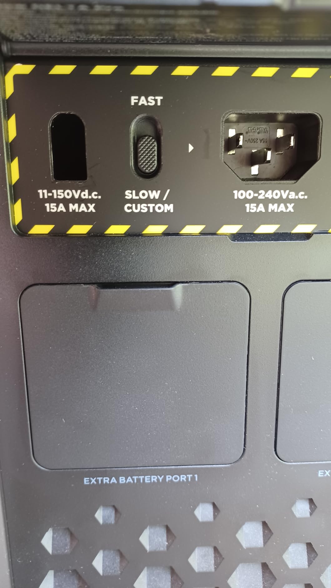 EF ECOFLOW Solar Generator 3.6KWh DELTA Pro with 400W Portable Solar Panel | 23% High Efficiency, 5 AC Outlets, 120V/3600W Portable Power Station, for Home Backup, Outdoors, Camping, RV Emergency customer photo 1