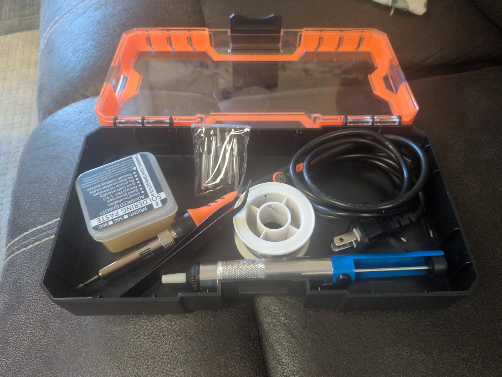 Soldering Iron Premium Kit, 60W Soldering Gun with Ceramic Heater, 12-in-1 Soldering Tool, Adjustable Temperature 200 to 450°C, Includes Soldering Iron Tip, Solder Wire, Pump and Paste customer photo 2