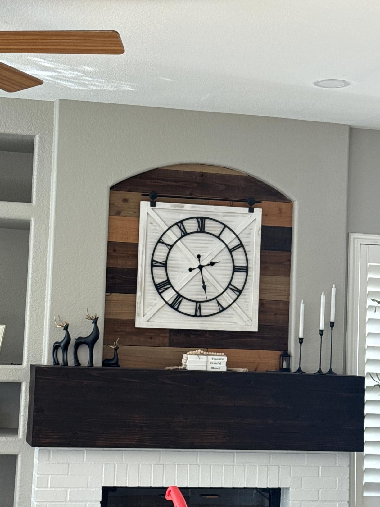 FLORA Large Farmhouse Wall Clock,Rustic Barn Door Wall Clocks for Living Room Decor, Battery Operated 29.5