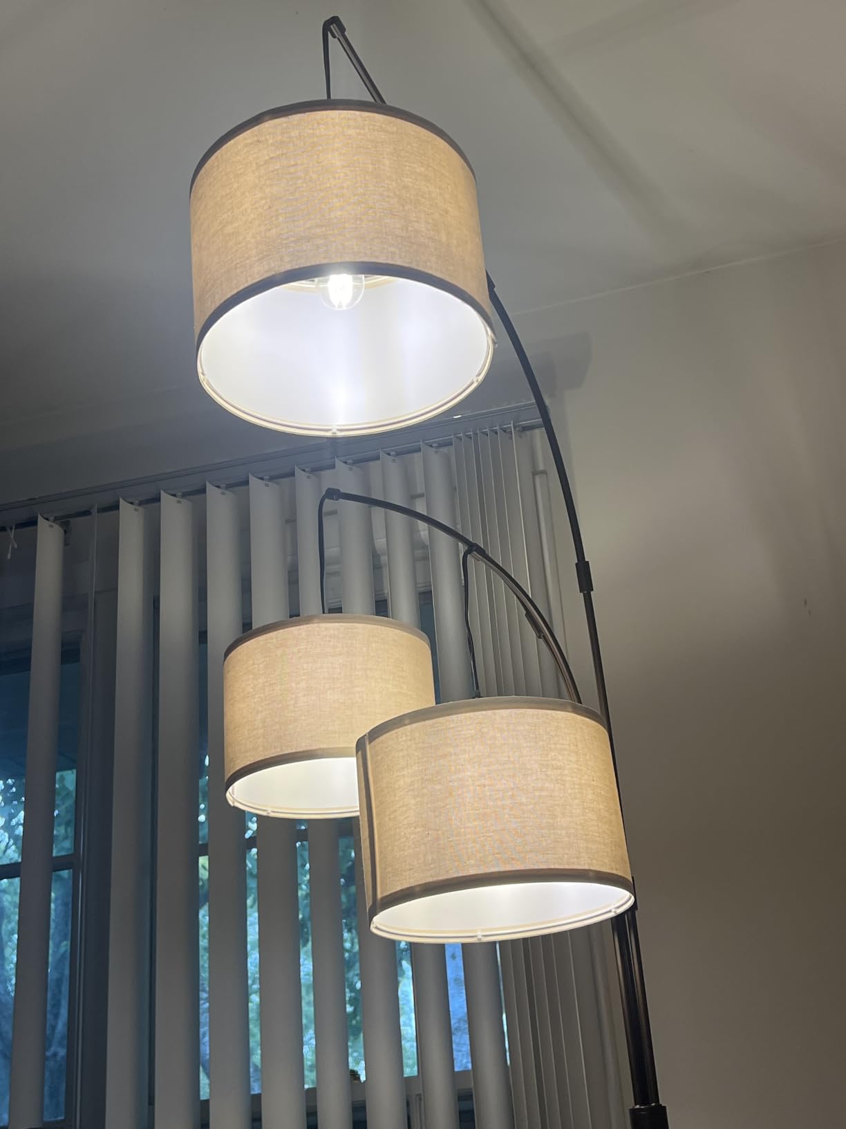 Dimmable 3 Lights Floor Lamp - 3000LM Super Bright Arc Floor Lamps for Living Room, Modern Tall Standing Lamp With Beige Shades, Mid Century Tree Floor Lamp for Bedroom Office, 3 LED Bulbs Included customer photo 1