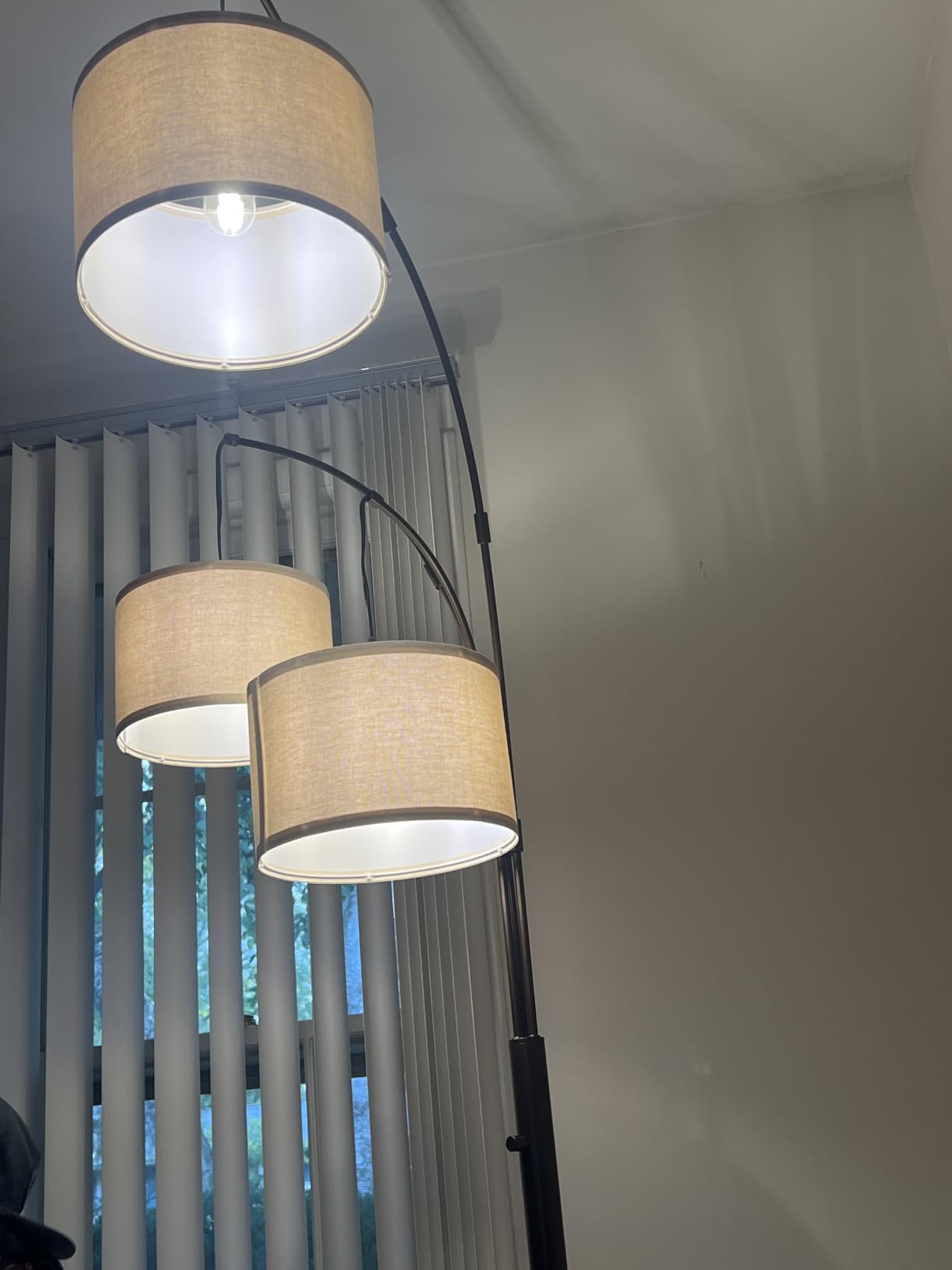 Dimmable 3 Lights Floor Lamp - 3000LM Super Bright Arc Floor Lamps for Living Room, Modern Tall Standing Lamp With Beige Shades, Mid Century Tree Floor Lamp for Bedroom Office, 3 LED Bulbs Included customer photo 2