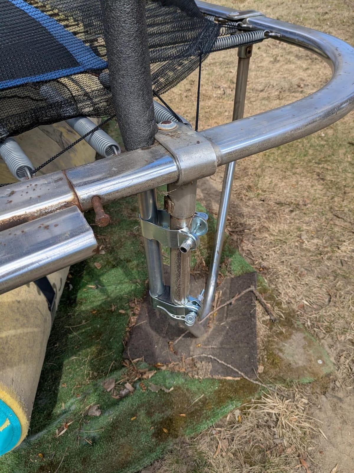 14FT Trampoline Enclosure Net with Universal Trampoline Replacement Enclosure Poles and Hardware (Only fit for 14FT Trampoline with 6 Poles) customer photo 1