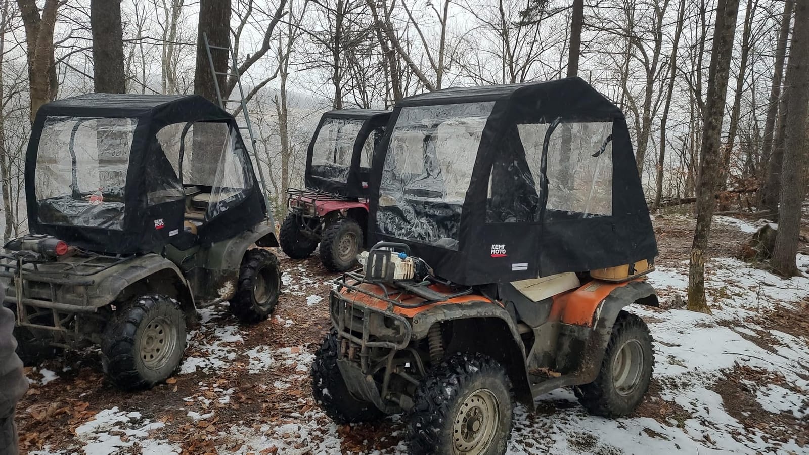 KEMIMOTO 600D ATV Cab Enclosure, UV and Water-Resistant ATV Canopy Cover | Metal Frame Clear View Smooth Zippers Reflective Compatible with Polaris Sportsman Fourtrax Can-Am Kawasaki Arctic Cat CFMOTO customer photo 2