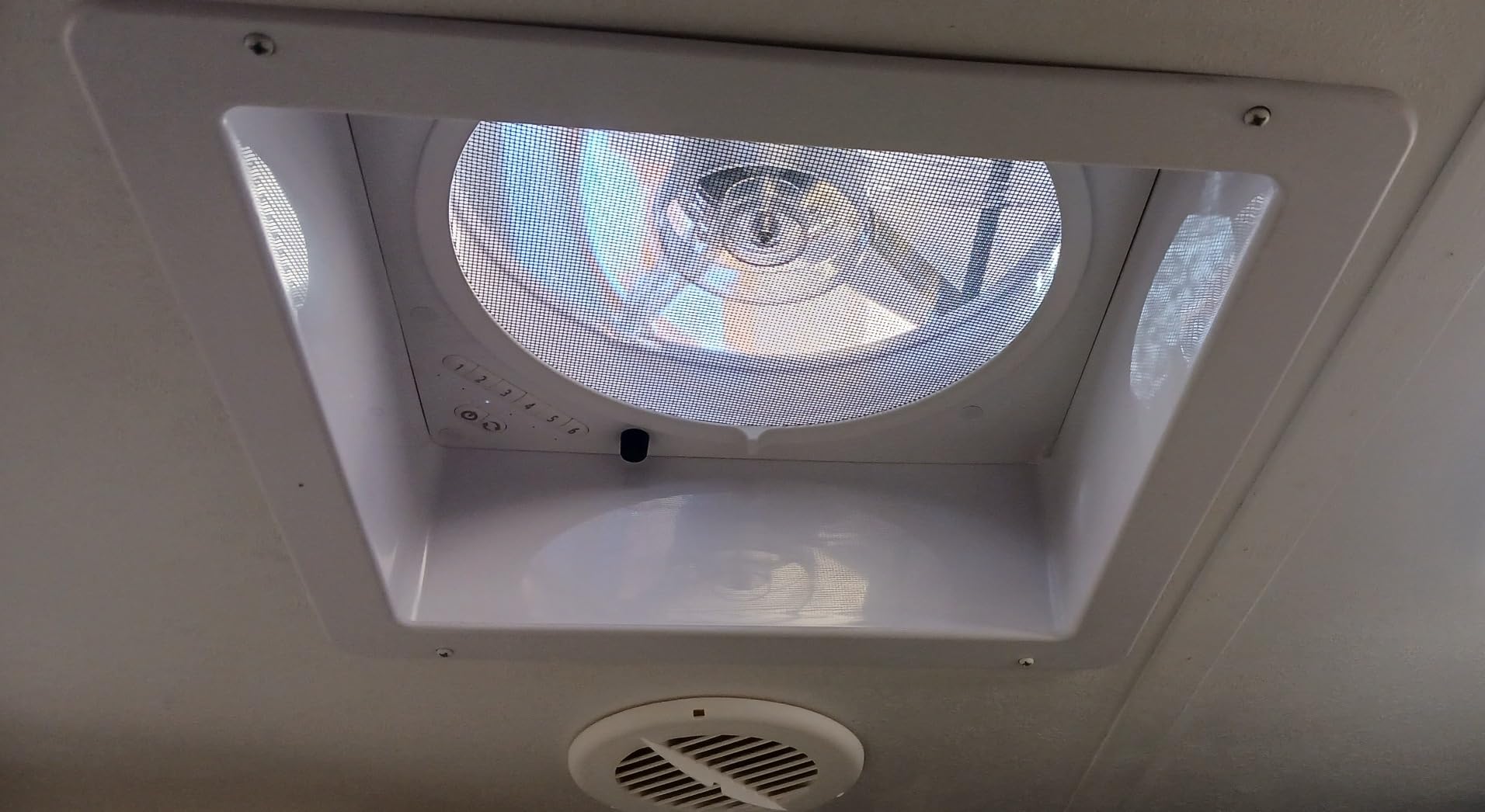 RV Roof Vent Fan 6-Speed-Reversible customer photo 2