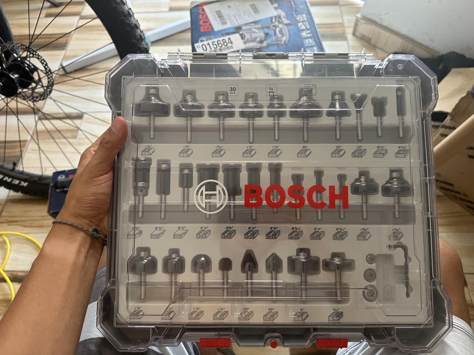 BOSCH RBS015MBS 15-Piece Carbide-Tipped Wood Router Bits Set customer photo 2