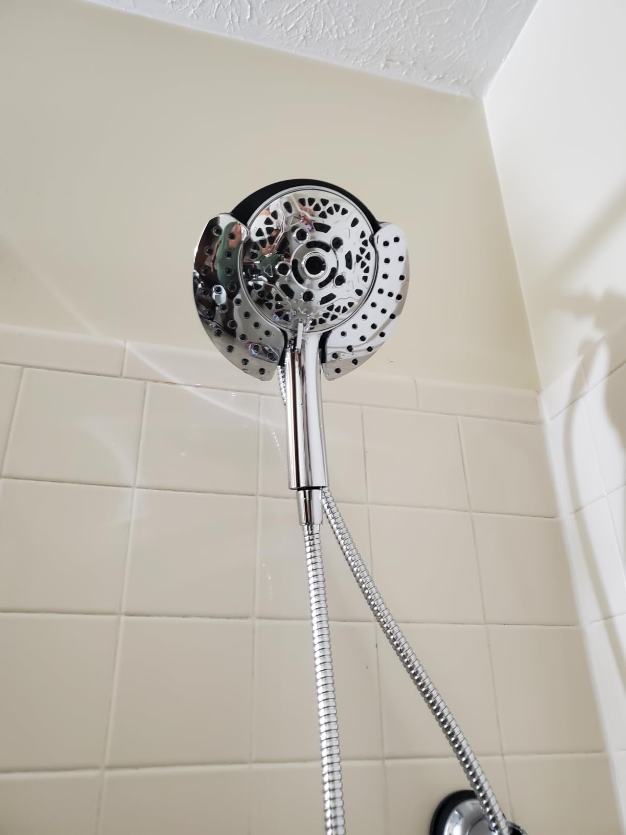 INAVAMZ 2 in 1 Shower Head with Handheld Combo High Pressure Silver 1.8 GPM customer photo 2