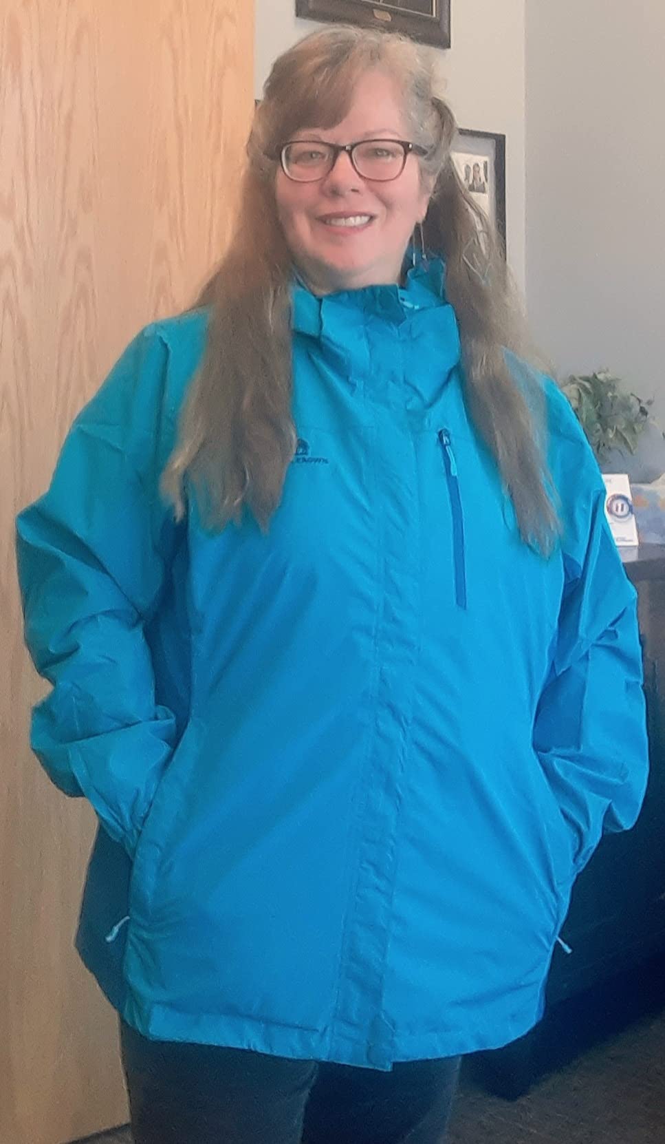 CAMEL CROWN Women's Waterproof Ski Jacket 3 in 1 Winter Coat Windbreaker Snowboard Jackets for Rain Snow Outdoor Hiking customer photo 2