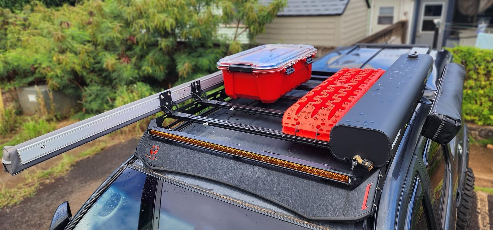 Tyger Auto Roof Rack Compatible with 2005-2023 Toyota Tacoma Double Cab | Upper Storage for Outdoors Gear | Paintable Accent Color Inserts | TG-RR1T33028 customer photo 2