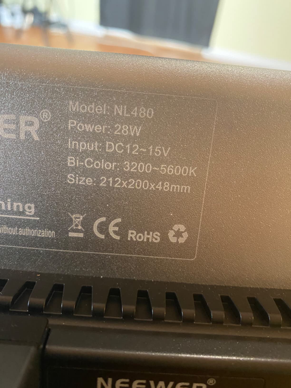 NEEWER RGB1200 RGB LED Video Light Panel with APP/2.4G Control, 60W Studio Photography Lighting 22000Lux@0.5m/1% Precise Min Dimming/360° Full Color/ CRI97+/TLCI98+/2500K-8500K/18 Effect with Barndoor customer photo 1