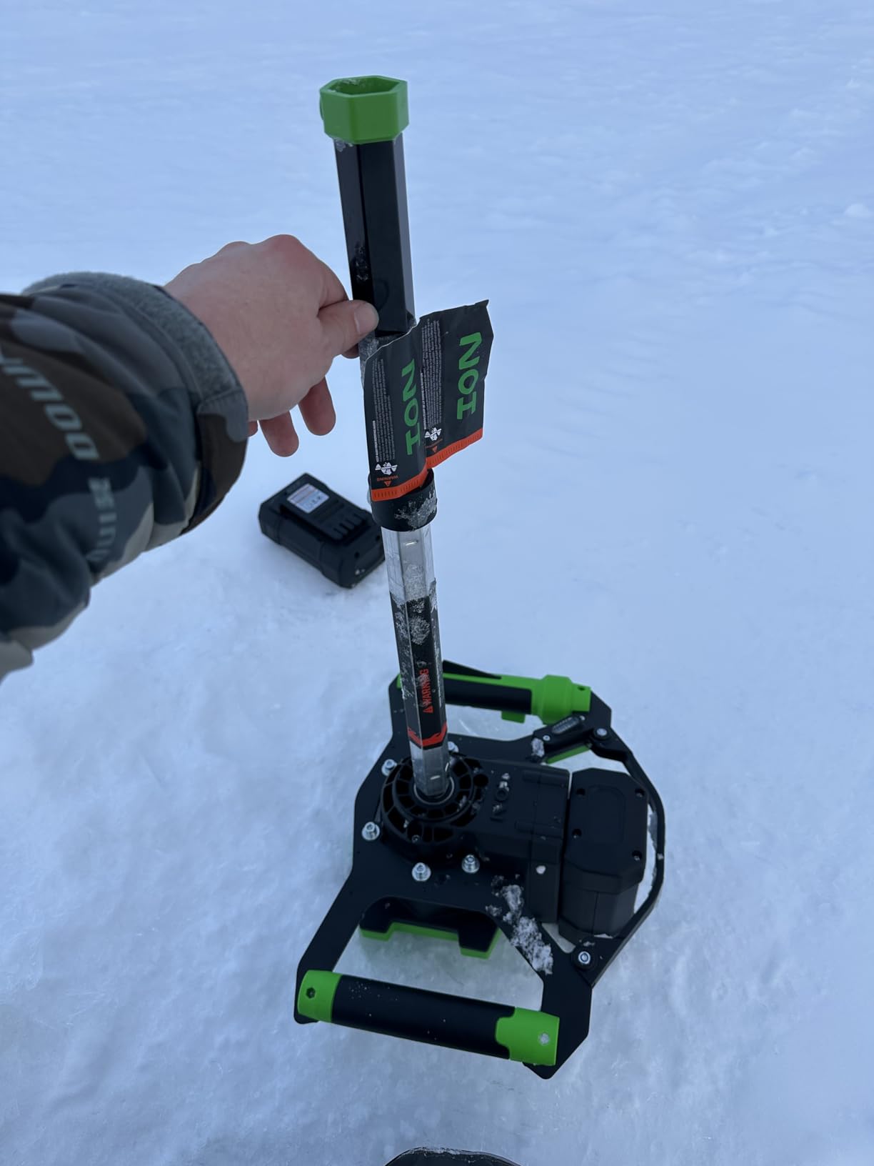 ION Alpha, 10-Inch, Gen 3, 40V Lithium-ion, Electric Ice Auger customer photo 1