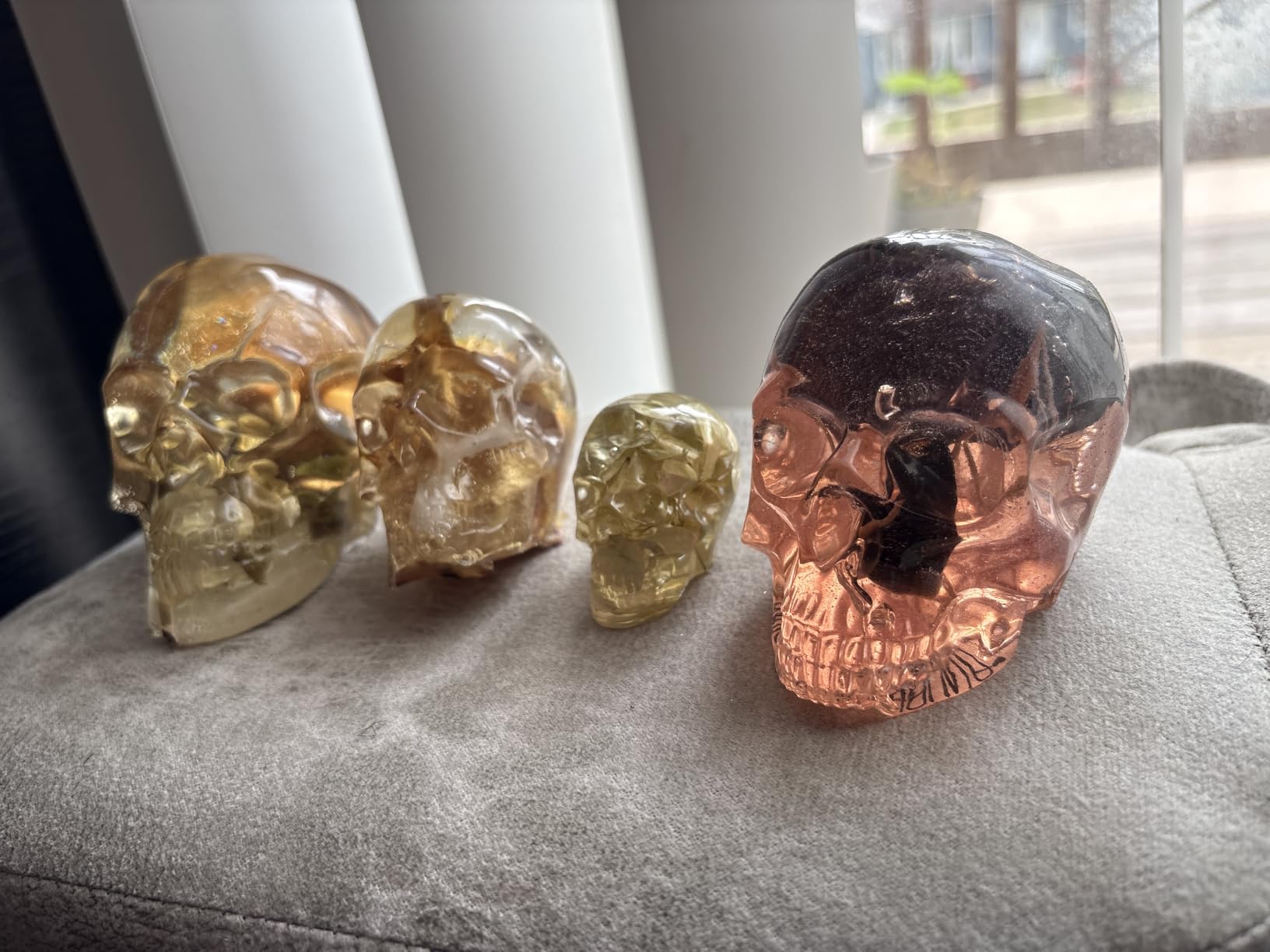 RESINWORLD Set of Large + Medium + Small 3D Skull Resin Molds, Flexible Clear Silicone Skull Head Molds, Silicone Molds for Resin, Soap, Clay, Candle Wax Casting, Halloween Home Decoration customer photo 1