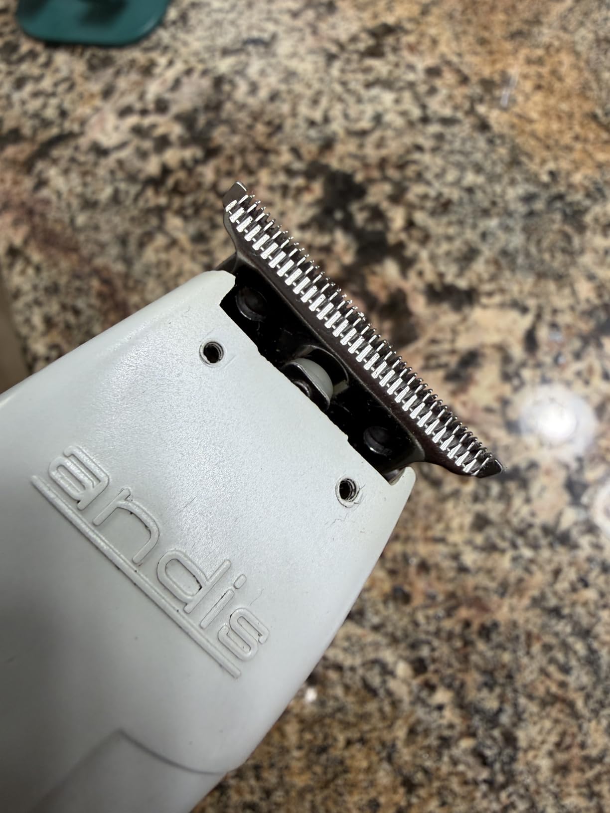 Andis 04780 Professional T-Outliner Beard & Hair Trimmer for Men customer photo 2