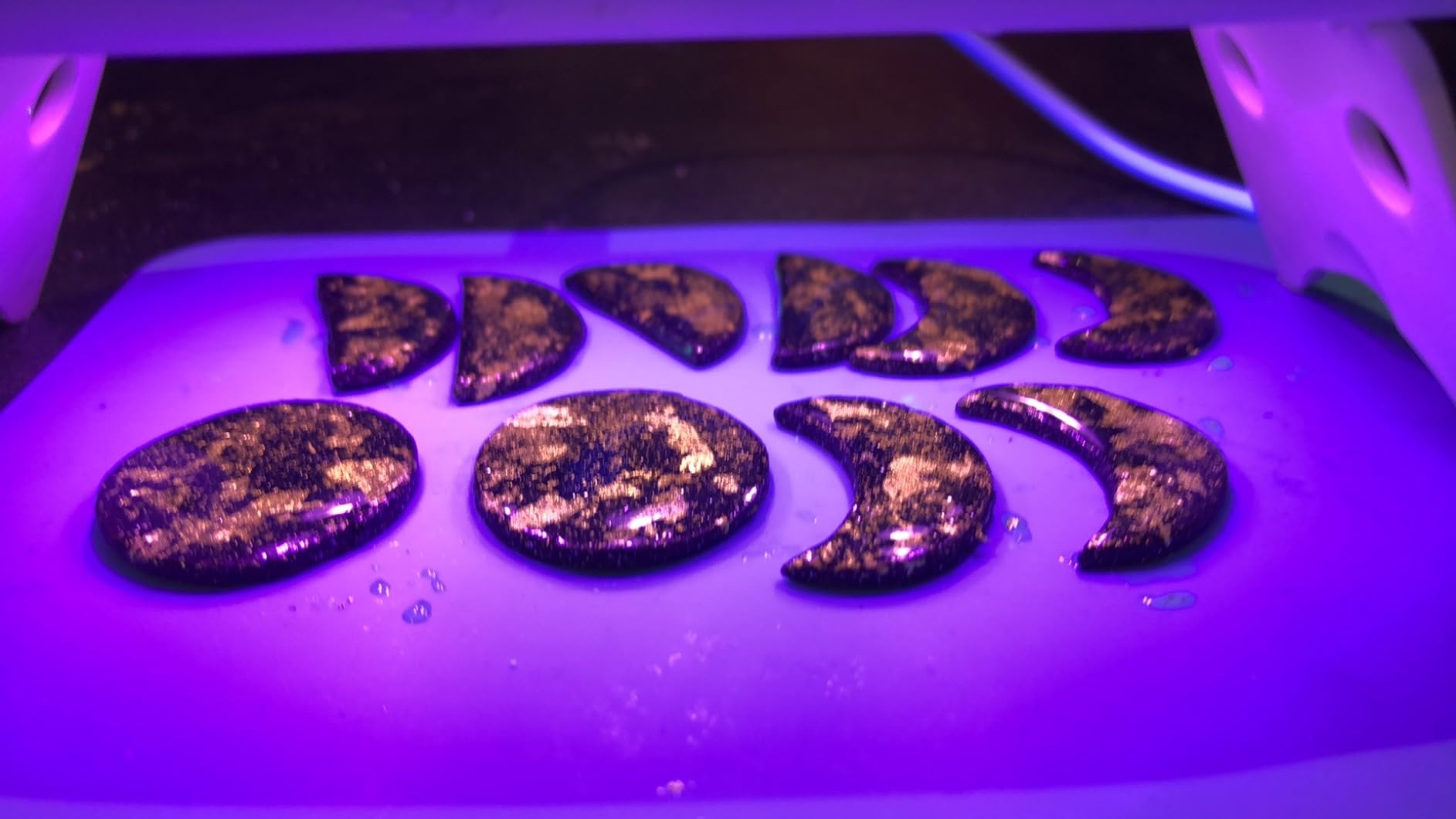 Bsrezn 200g UV Resin Kit with Light, Clear UV Epoxy Resin Cure for Jewelry customer photo 2