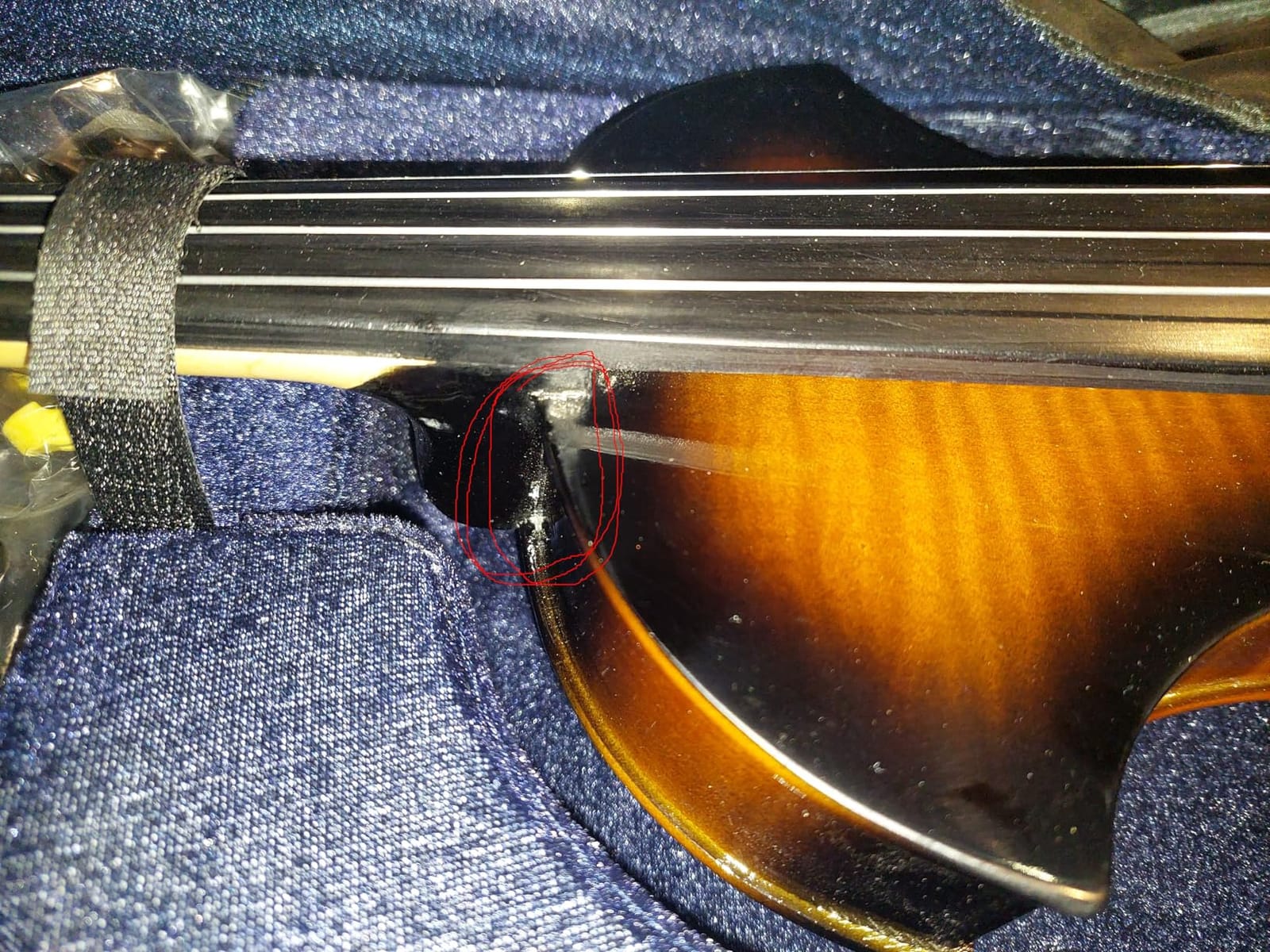 Pyle Full Size Electric Violin Kit - 4/4 Solid Wood Silent Fiddle with Hard Case, Bow, Ebony Fittings, and Digital Tuner customer photo 1